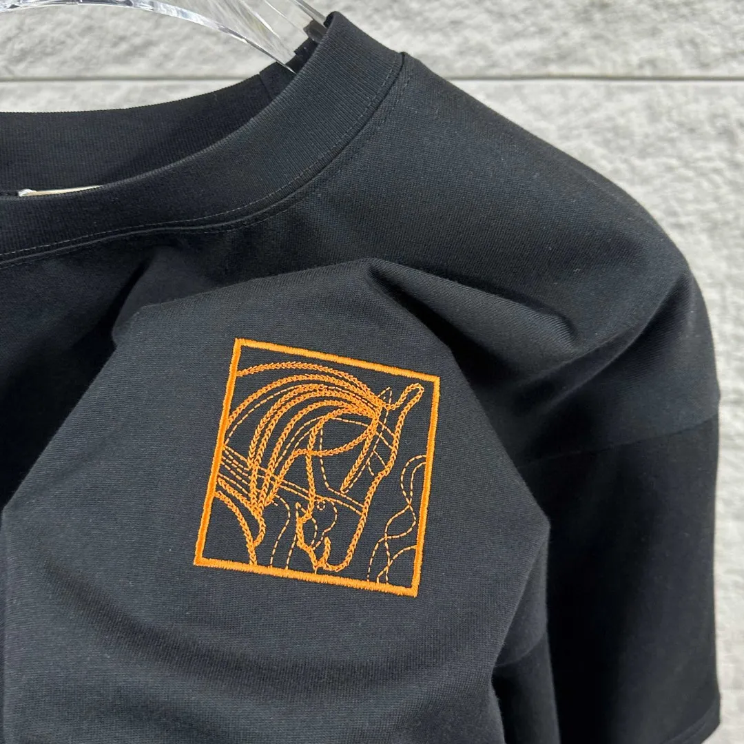 Herme* * 2026 New Arrival Classic Orange T Same Style ：Black White Size： S （90-130 ） M （120-150 ） L （140-165 ） XL （160-180 ） XXL （180-210 ）